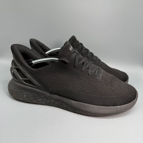 Kizik Athens Men\'s 13 Triple Black Lace-Up Low Athletic Comfort Sneakers Shoes
